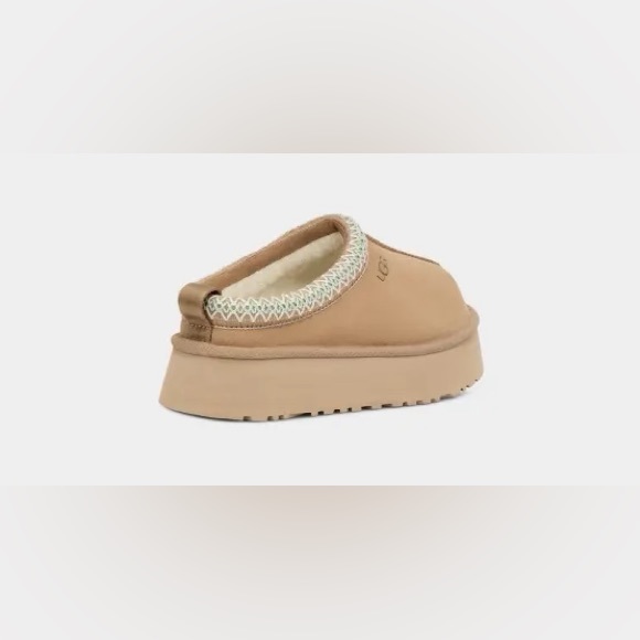 BRAND NEW UGG Tazz platform slippers in color sand - Picture 5 of 9